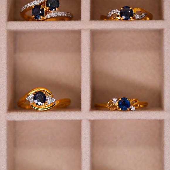 New Unheated Natural Burmese Sapphire in Genuine 18K Gold Ring - Picture 8 of 8